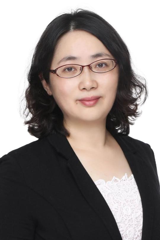 Dr. Zhang Qing (with up with Top Tumor Radiotherapist in China)